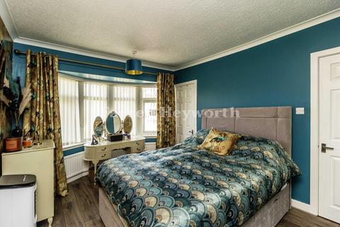12 Buckingham Grove, Morecambe, LA3 1BG