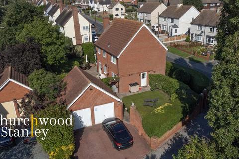 4 bedroom detached house for sale, Colchester Road, Lawford, CO11