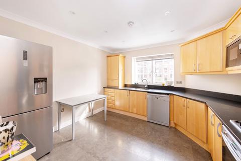 2 bedroom apartment for sale, Eton Avenue, Belsize Park, London, NW3