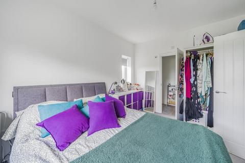 3 bedroom end of terrace house for sale, Swindon,  Wiltshire,  SN5