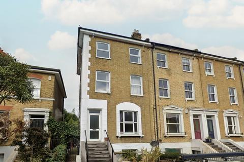 5 bedroom flat to rent, Shardeloes Road, SE14