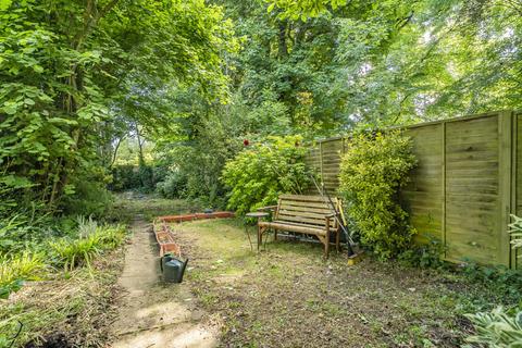 31b Laurel Grove, London, SE20 8QJ