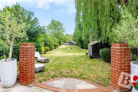 4 bedroom detached house for sale, Hall Lane, Upminster, RM14