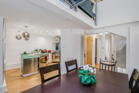 3 bedroom mews for sale, St James's Terrace Mews, St Johns Wood, London, NW8