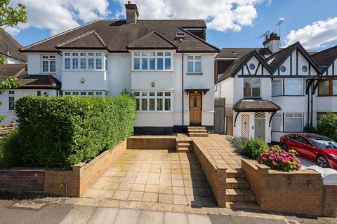 Wessex Gardens, Golders Green, NW11