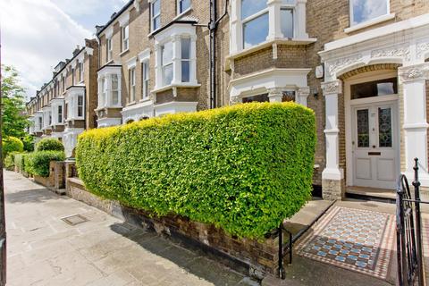 17 Courthope Road, London, NW3 2LE