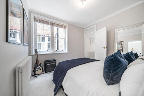 Flat D, 8 Vera Road, London, SW6 6RN