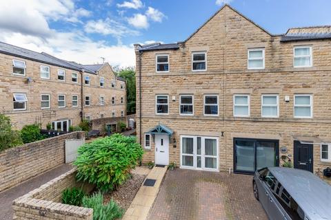 4 bedroom house for sale, Mill Fold, Addingham, Ilkley, West Yorkshire, LS29