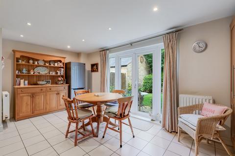 4 bedroom house for sale, Mill Fold, Addingham, Ilkley, West Yorkshire, LS29