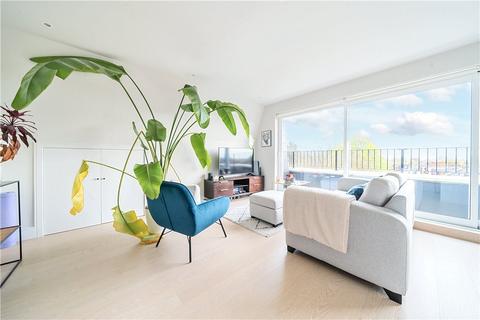 Flat 8, 2 Sutherland Road, London, W13 0DT