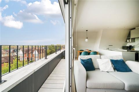 Flat 8, 2 Sutherland Road, London, W13 0DT
