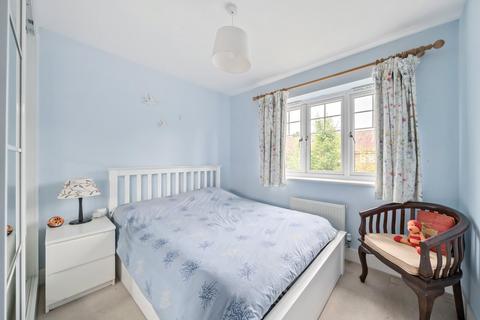 9 Hengest Avenue, Esher, KT10 0BP