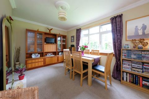 30 Comiston View, Edinburgh, EH10 6LP