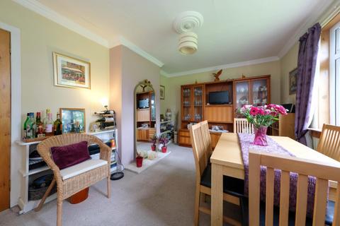 30 Comiston View, Edinburgh, EH10 6LP