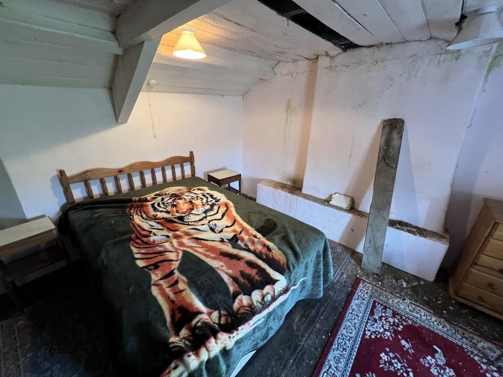 Master Bedroom 1