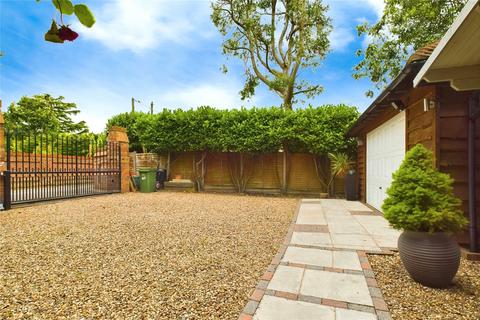Plum Tree Cottage Pangbourne Road, Upper Basildon, Reading, RG8 8LN