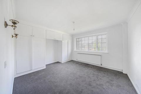 2 bedroom maisonette for sale, Bushey,  Hertfordshire,  WD23