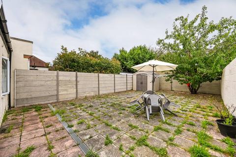8 Hounslow Gardens, Hounslow, TW3 2DU