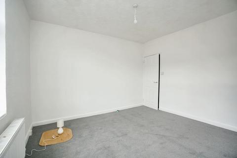 205 Vernon Road, Nottingham, NG6 0AZ