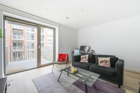 1 bedroom flat for sale, Pendant Court, Silvertown, London, E16