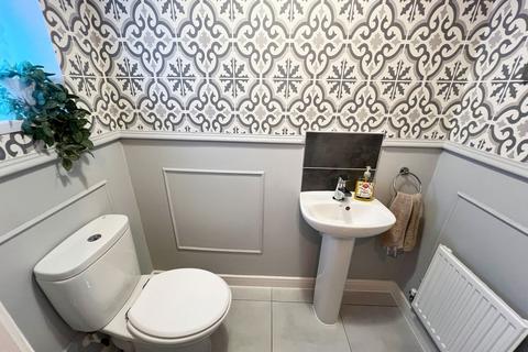 3 Clover Close, Tamworth, B79 0EF