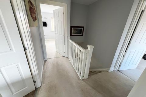 3 Clover Close, Tamworth, B79 0EF