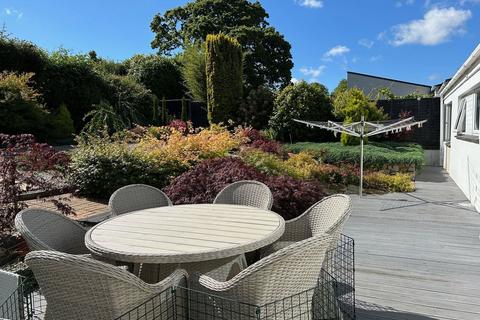 29 Treworder Road, Truro, TR1 2JZ