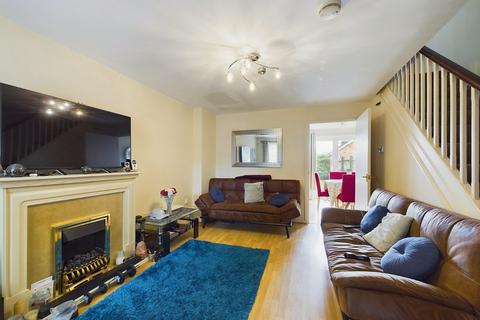 34 Bishops Castle Way, Gloucester, GL1 4DP