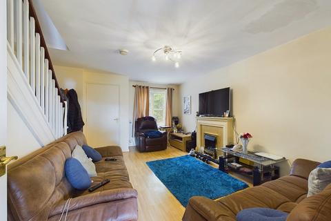 34 Bishops Castle Way, Gloucester, GL1 4DP