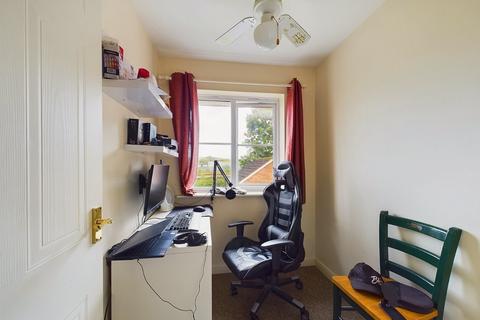 34 Bishops Castle Way, Gloucester, GL1 4DP
