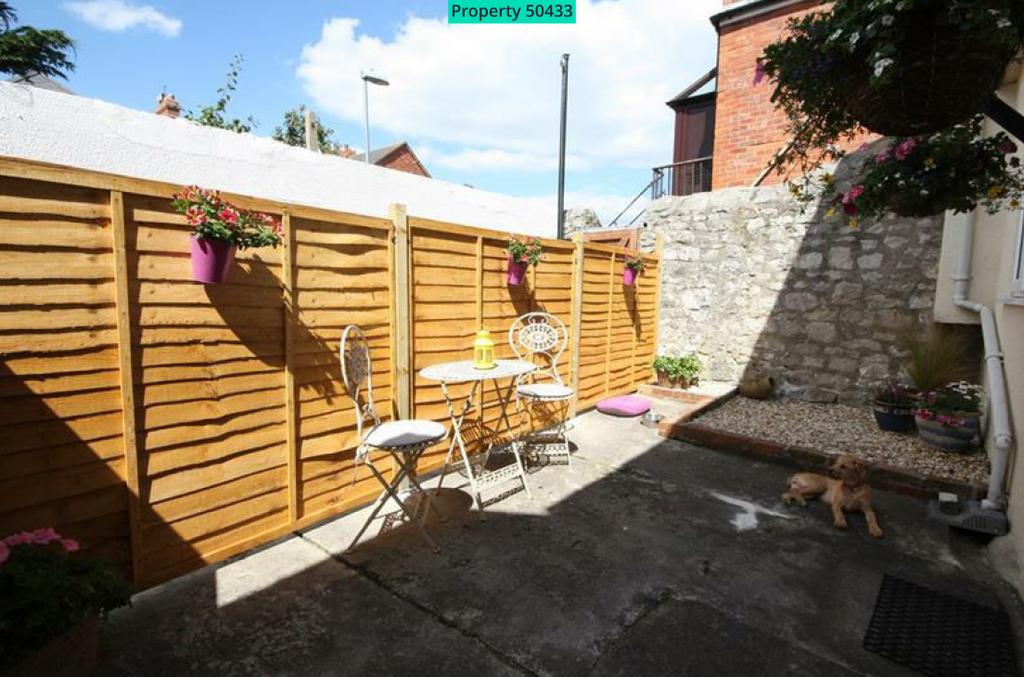 Back garden now fully decked