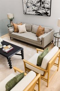 5 bedroom end of terrace house for sale, Hartismere Road, London