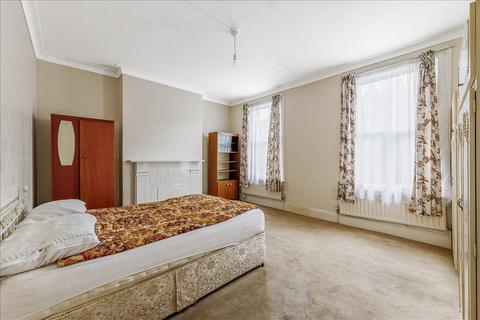 4 bedroom house for sale, Shepherd's Bush W12 W12