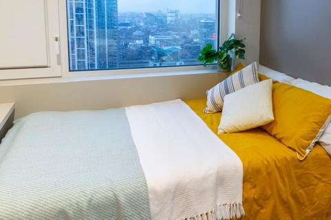 1 bedroom in a flat share to rent, Gold En Suite at Vega, 6 Miles Street SW8