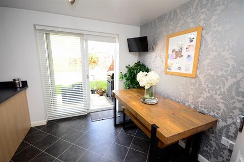 4 bedroom detached house for sale, Greenfield Way, Birtley