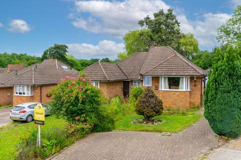 3 bedroom semi-detached bungalow for sale, Bower Hill Close, South Nutfield, RH1