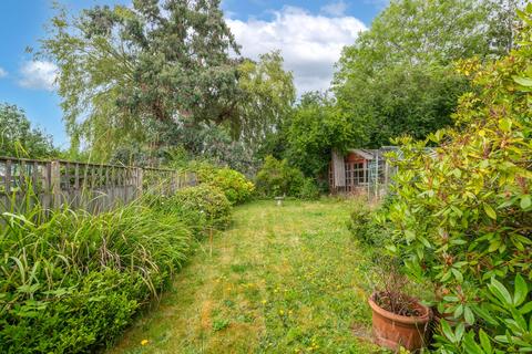 3 bedroom semi-detached bungalow for sale, Bower Hill Close, South Nutfield, RH1