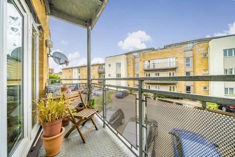 2 bedroom flat for sale, Bridge Wharf,  Chertsey,  Surrey,  KT16