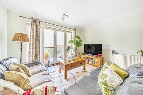 2 bedroom flat for sale, Bridge Wharf,  Chertsey,  Surrey,  KT16