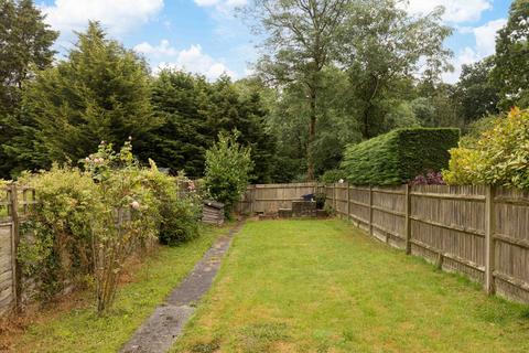 3 bedroom terraced house for sale, Charlwoods Road, East Grinstead RH19