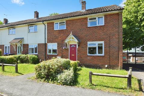 3 bedroom end of terrace house for sale, Harrington Drive, Bulford, SP4 9LB