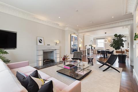 3 bedroom flat to rent, Eaton Place, Belgravia, London, SW1X.