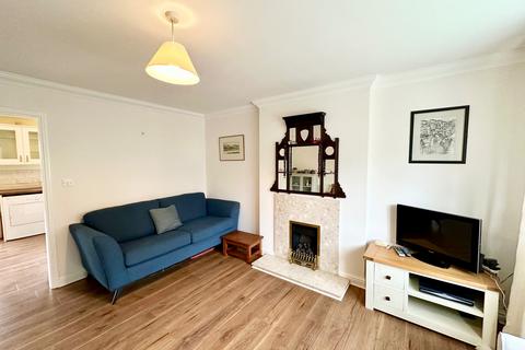 3 bedroom end of terrace house for sale, Chiserley Gardens, Hebden Bridge, HX7 8RU