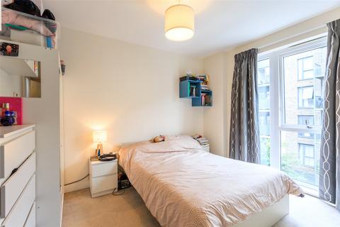 3 bedroom apartment for sale, Guardian Avenue, London, NW9