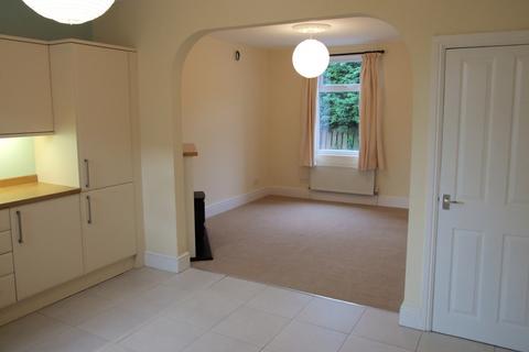 2 bedroom terraced house to rent, Mayfield Terrace, Tadcaster LS24