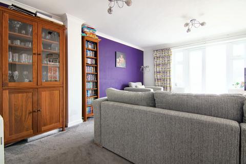 60 Jefferson Way, Coventry, CV4 9AN