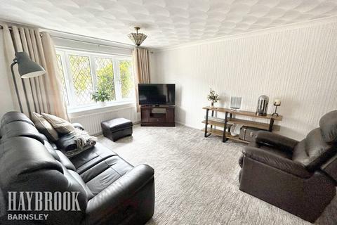 14 Cleveden Way, Royston, Barnsley, S71 4SN