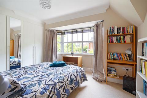 14b Stoke Road, Cobham, KT11 3AS