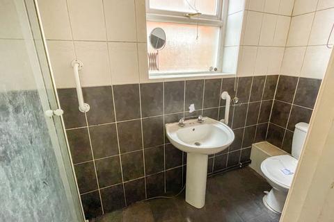 Flat 4, 27 Biscot Road, Luton, LU3 1AH