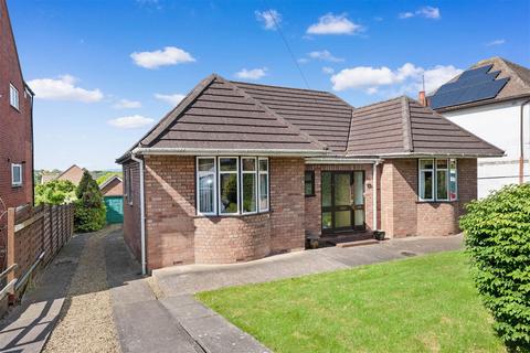 3 bedroom detached bungalow for sale, Battenhall Road, Worcester